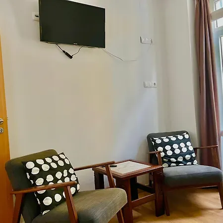 Appartamento 3 Bedroom, 2,5 Bathroom - Bairro Alto Lisbona