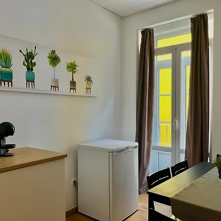 3 Bedroom, 2,5 Bathroom - Bairro Alto * Lisboa