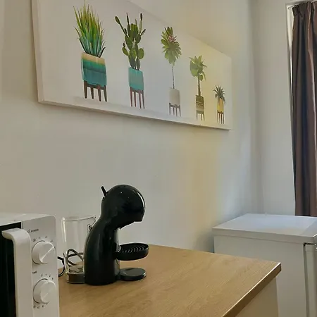 3 Bedroom, 2,5 Bathroom - Bairro Alto * ליסבון